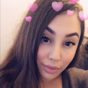 Meet your Posher, Lydia